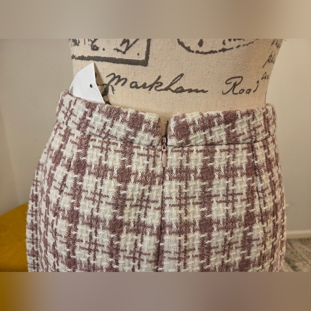 HYFVE Blush/Pink White Plaid Fringe Hem Skirt,Size M. - Picture 5 of 13